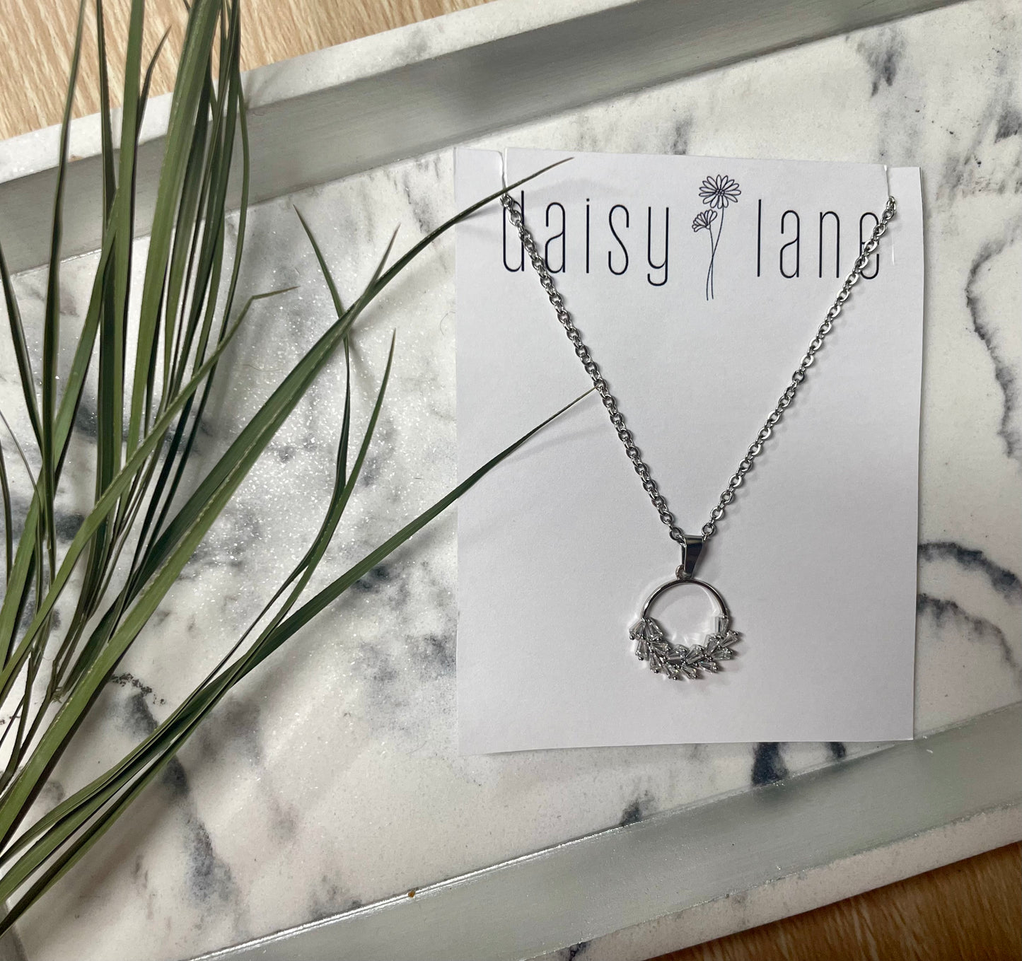 Selena Halo Necklace