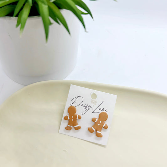 Gingerbread Studs